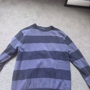 Brandy Melville Gray and Black Crewneck Sweater